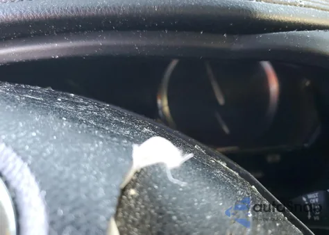 2018 Toyota Highlander Se z USA, uszkodzony, nr VIN 5TDJZRFH1JS903476